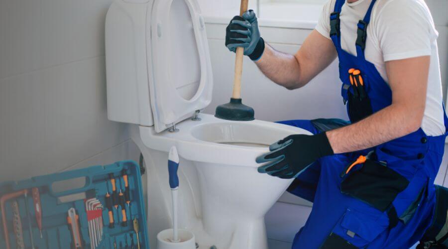 Local expert plumbing services in Bluff City, TN